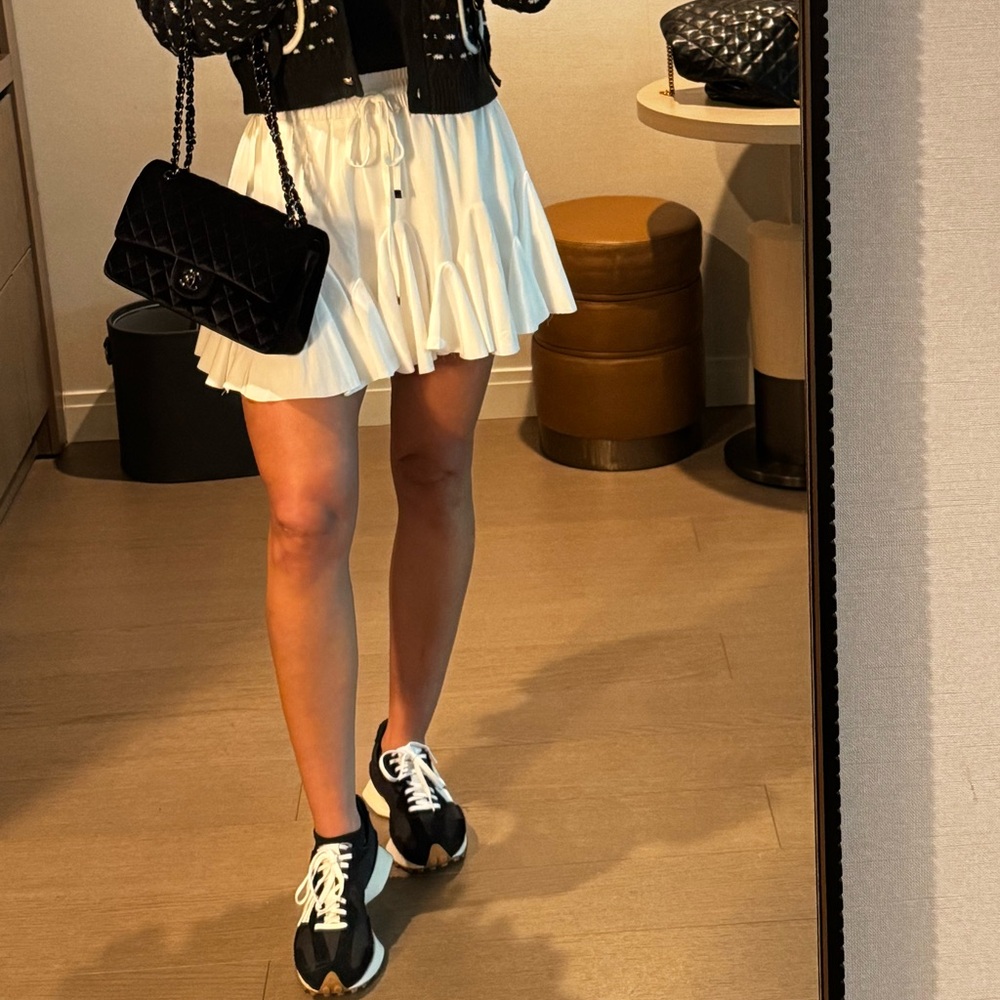 #312 RESTOCK Elegant White Pleated Skirt - Picture 2 of 5